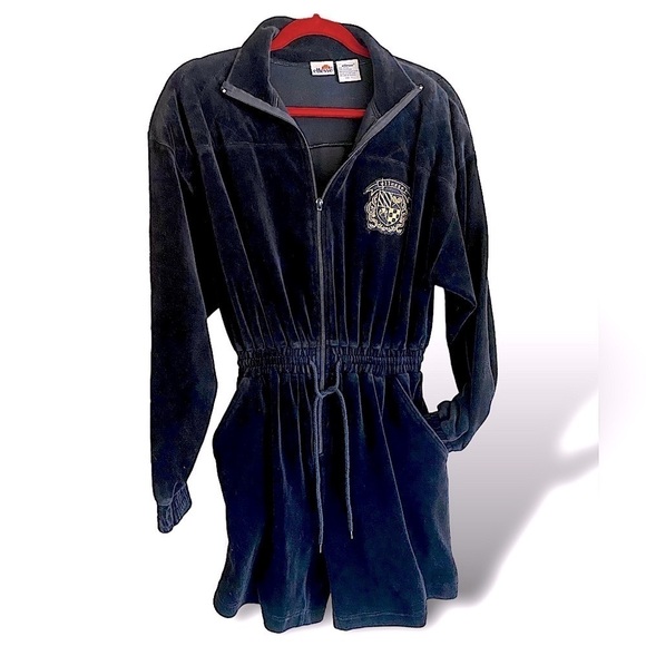 ELLESSE Vintage Romper Black Velour Long Sleeved Size Small Gothic - Picture 11 of 13